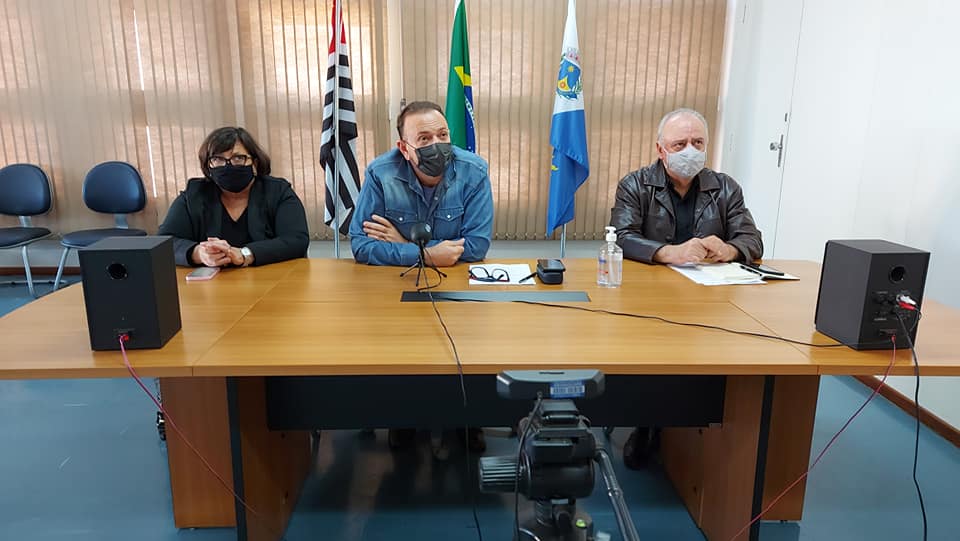 Foto 2 de 2 — "Municípios se preparam para lockdown regional", avisa Edinho Silva